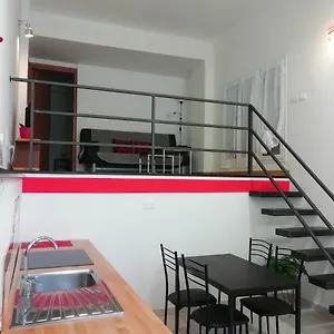 Indipendente A Due Passi Dal Centro Appartamento Savona