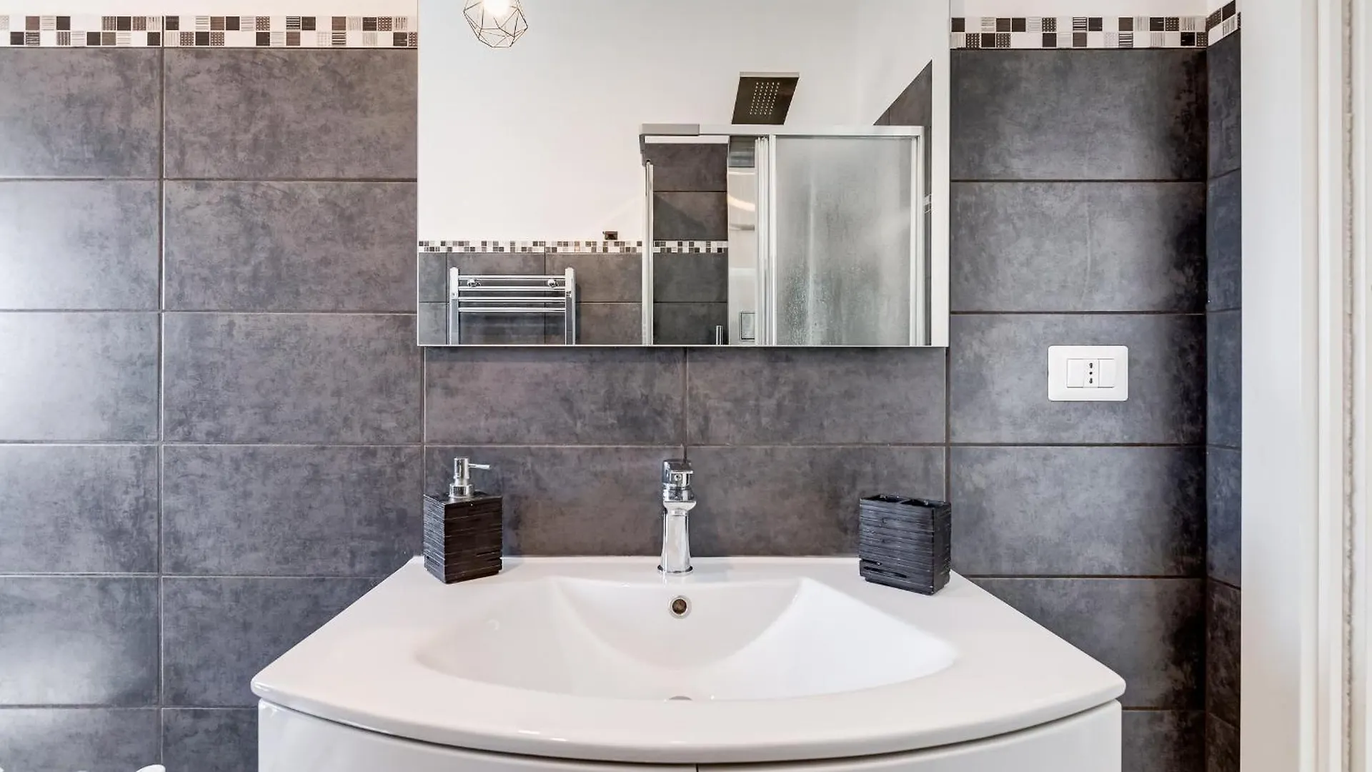 Casa Diamante Appartamento تْشامبينو 0*,  إيطاليا
