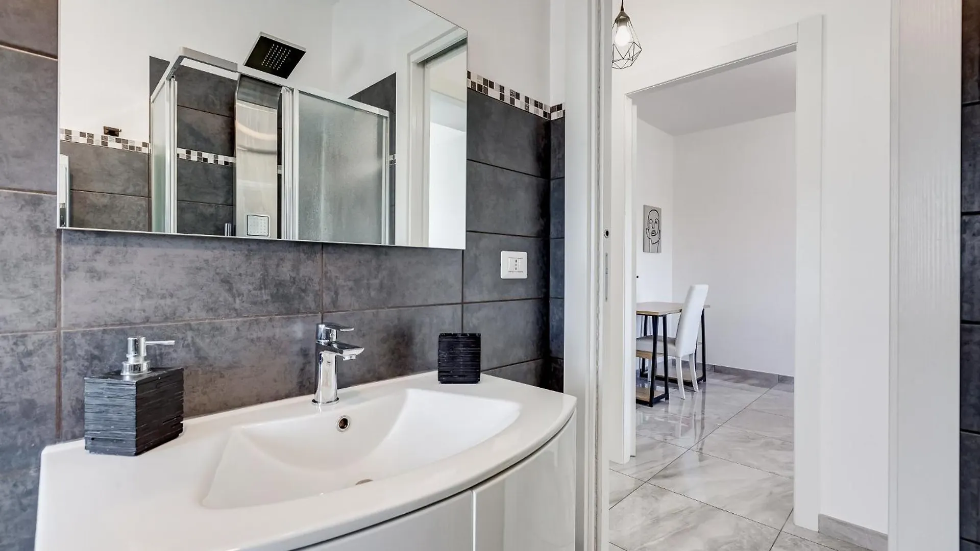 Casa Diamante Appartamento تْشامبينو
