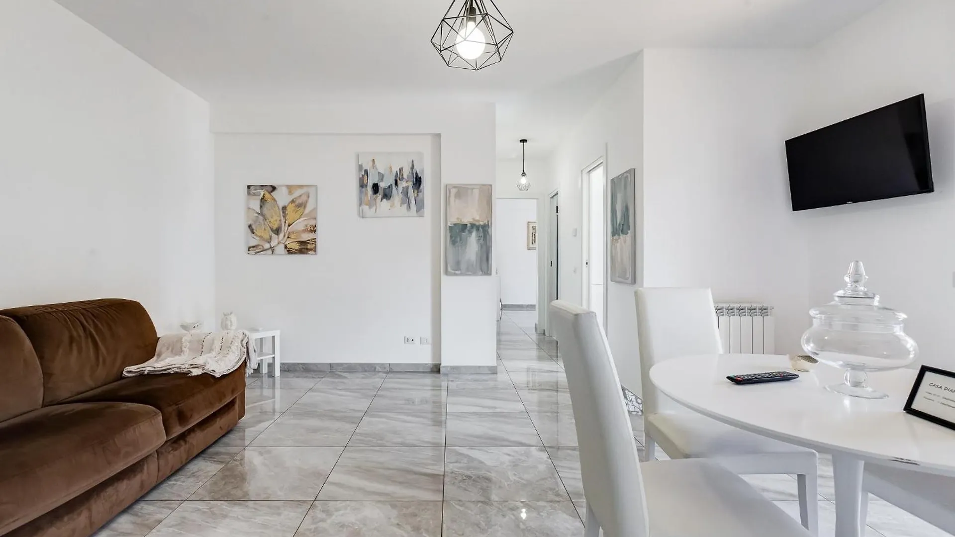 شقة Casa Diamante Appartamento تْشامبينو