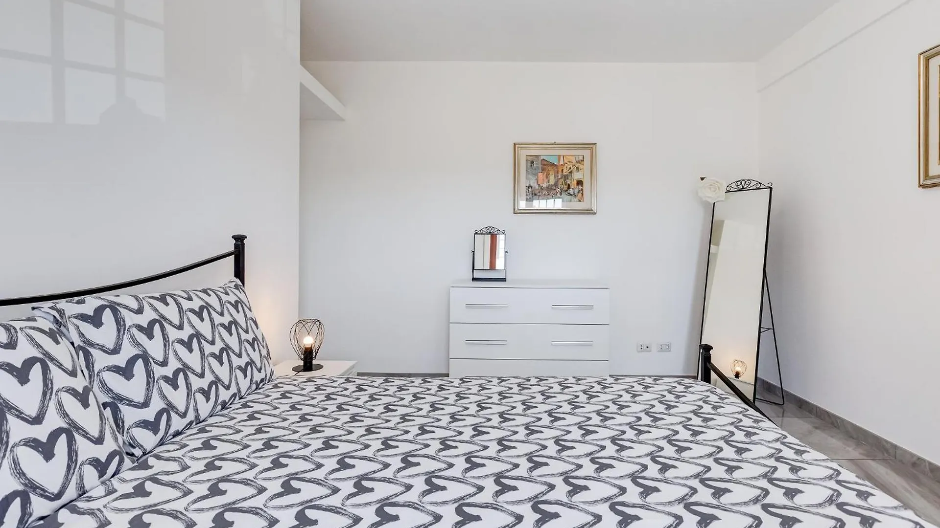 Casa Diamante Appartamento تْشامبينو شقة